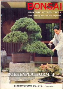 Bonsai, minature potted trees